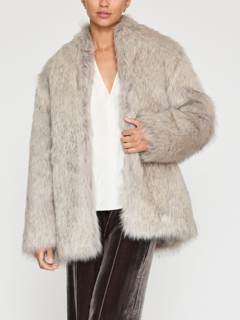 0124 2024 FayeVeganFurJacket FFR4421 Arctic 0313 1 ecom