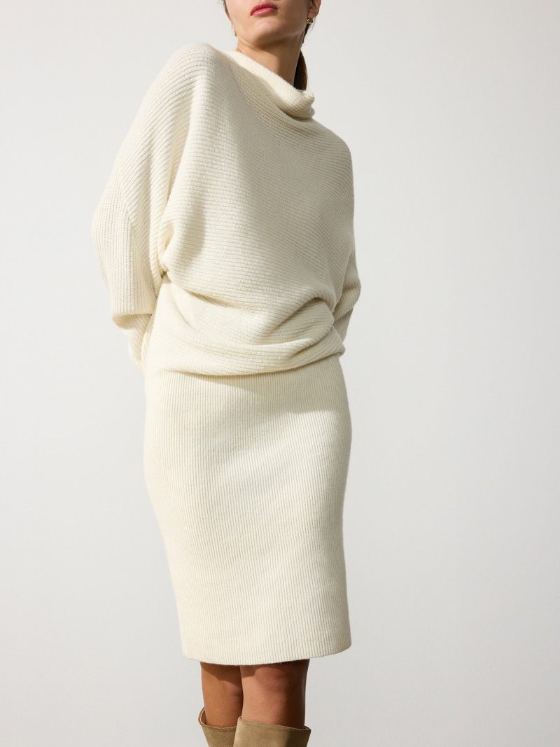 2024 CLEDESWEATERDRESS FVA4332 IVORY1746 0 content