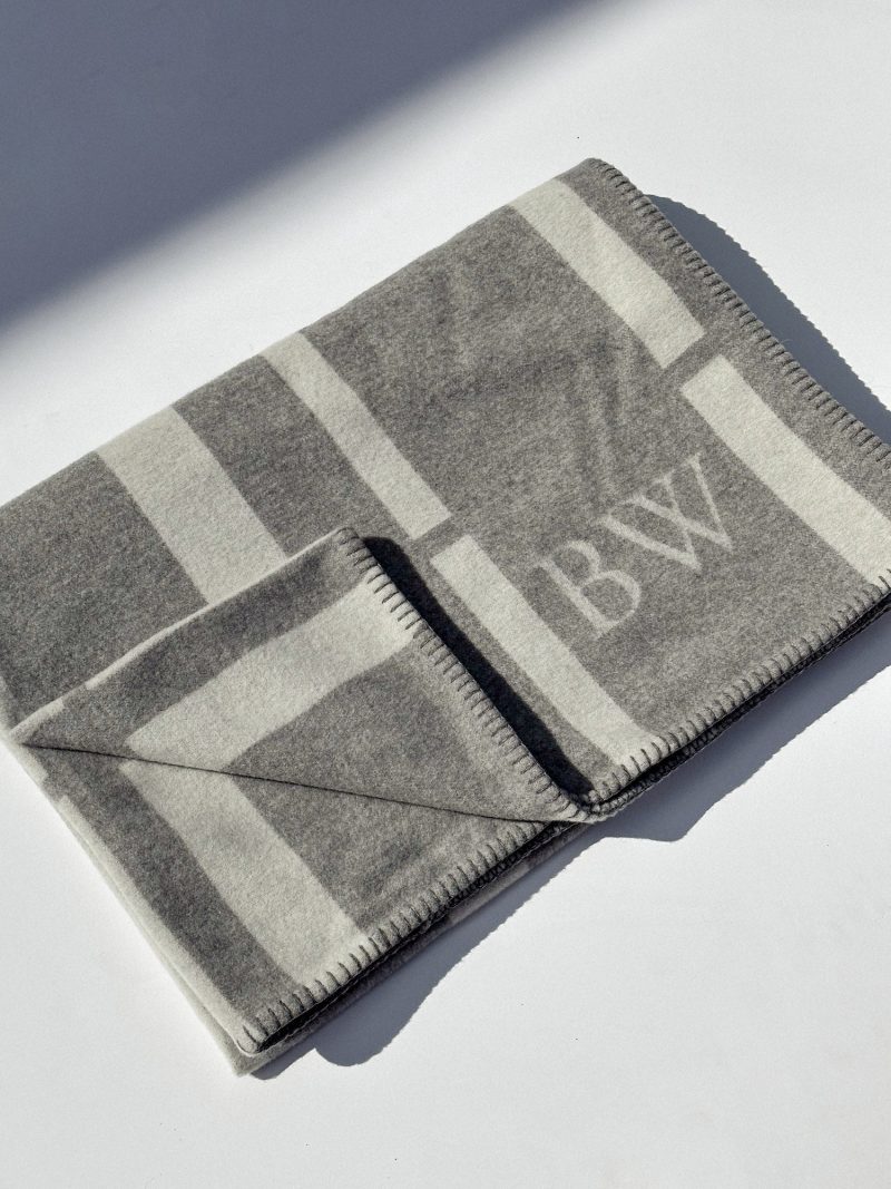 BWBlanket GREY 5