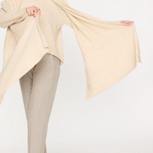 Cashmere Wrap Bisque Melange 3 cfbe8ee8 a46e 4c5f 8289 8816a43a38e3